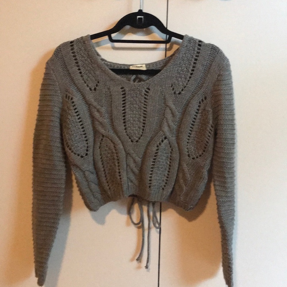 LF crop grey sweater